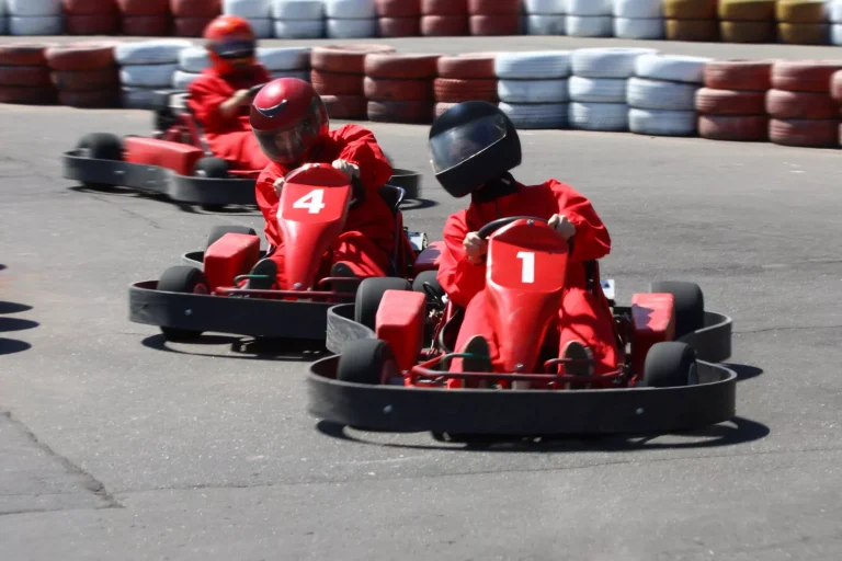 Go-cart-race