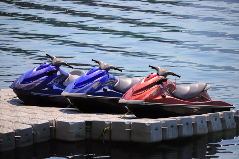 jet-ski